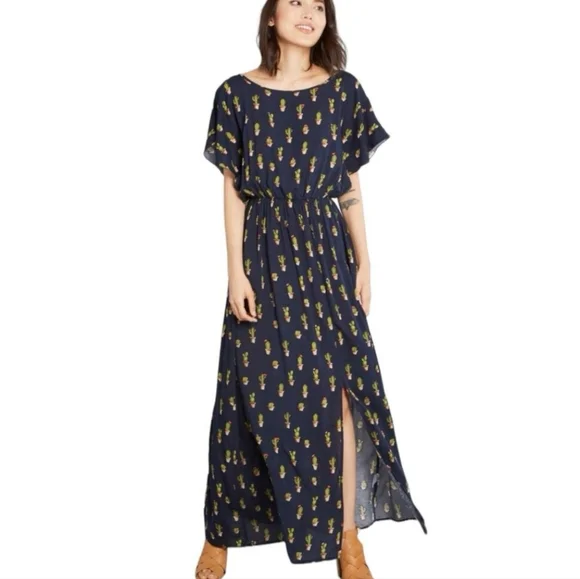 ModCloth Inspired Spirit Maxi Dress in Navy - Picture 3 of 4